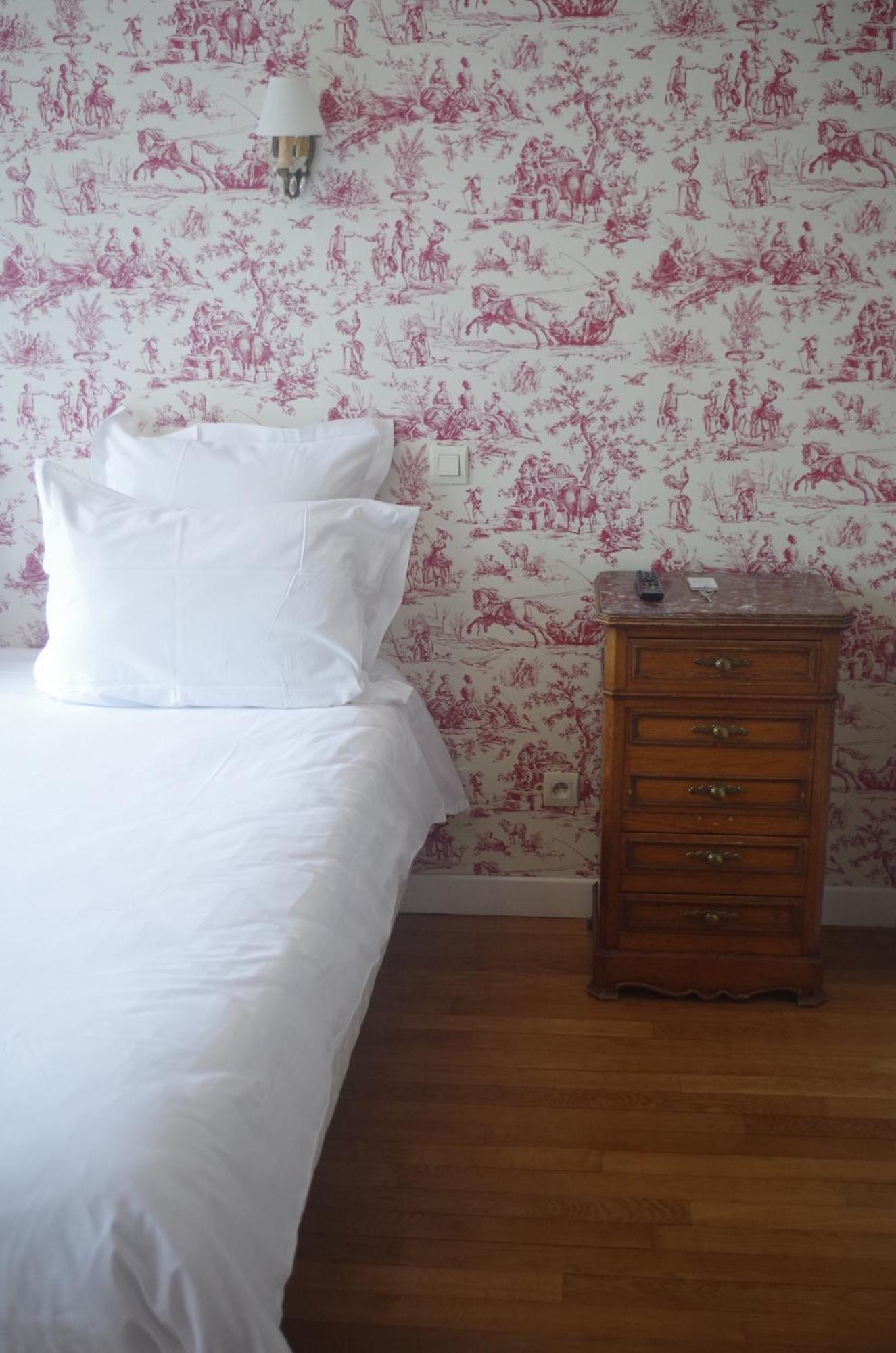 Hotel Richelieu Calais Kültér fotó