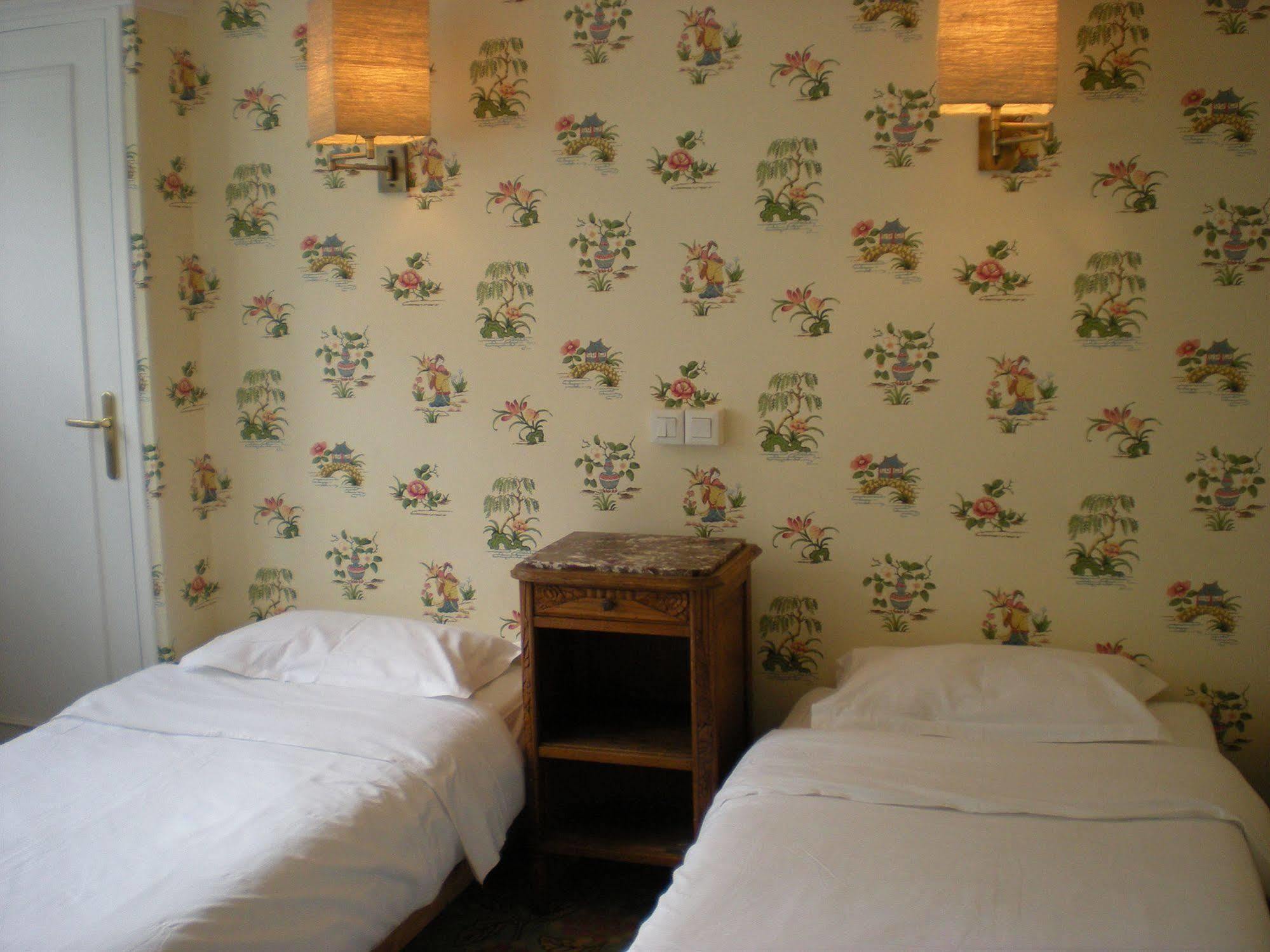 Hotel Richelieu Calais Kültér fotó