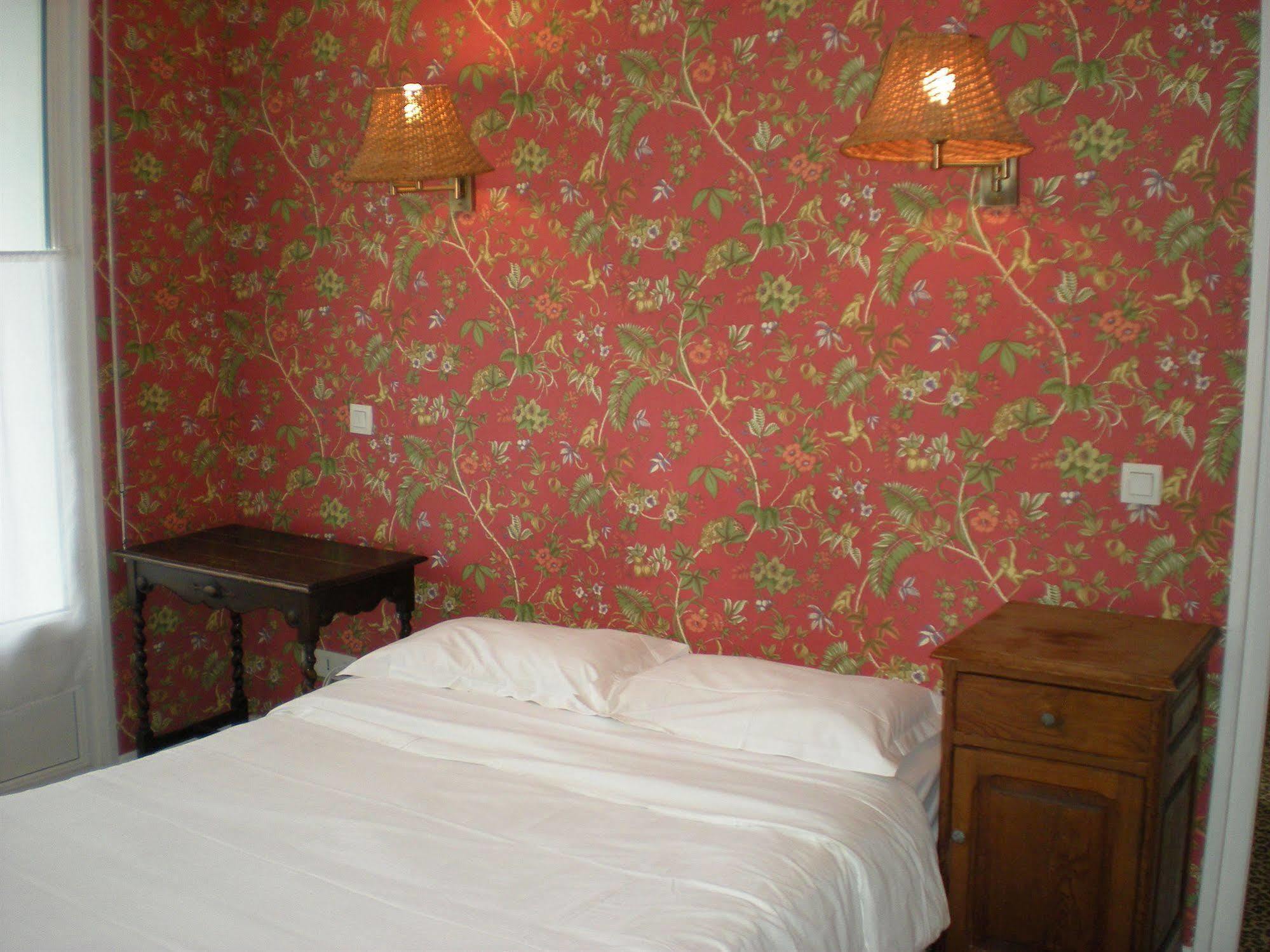 Hotel Richelieu Calais Kültér fotó